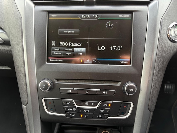 Used Ford Mondeo 2015 for sale - 76239584: Photo 12