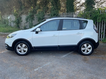 Used Renault Scenic Xmod 2014 for sale - 78611849: Photo