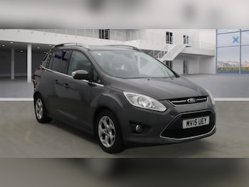 Used Ford Grand C-Max 2015 for sale - 77593071: Photo