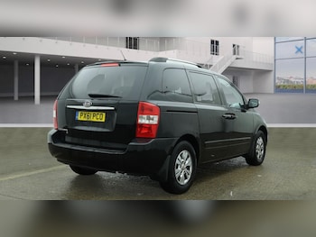 Used Kia Sedona 2011 for sale - 77663557: Photo