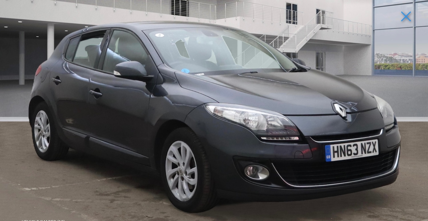 Used Renault Megane 2013 for sale - 76358409: Photo 2