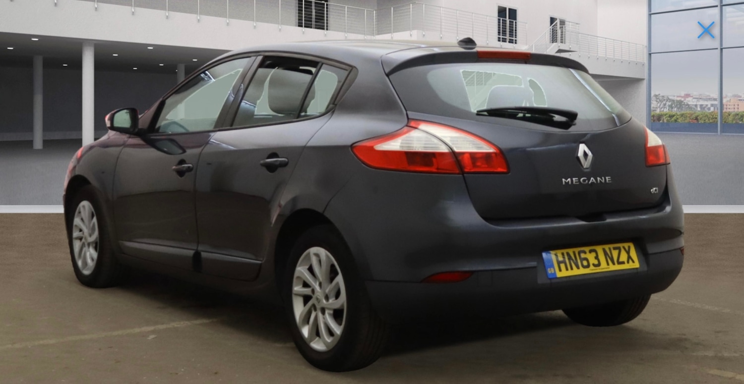 Used Renault Megane 2013 for sale - 76358409: Photo 3