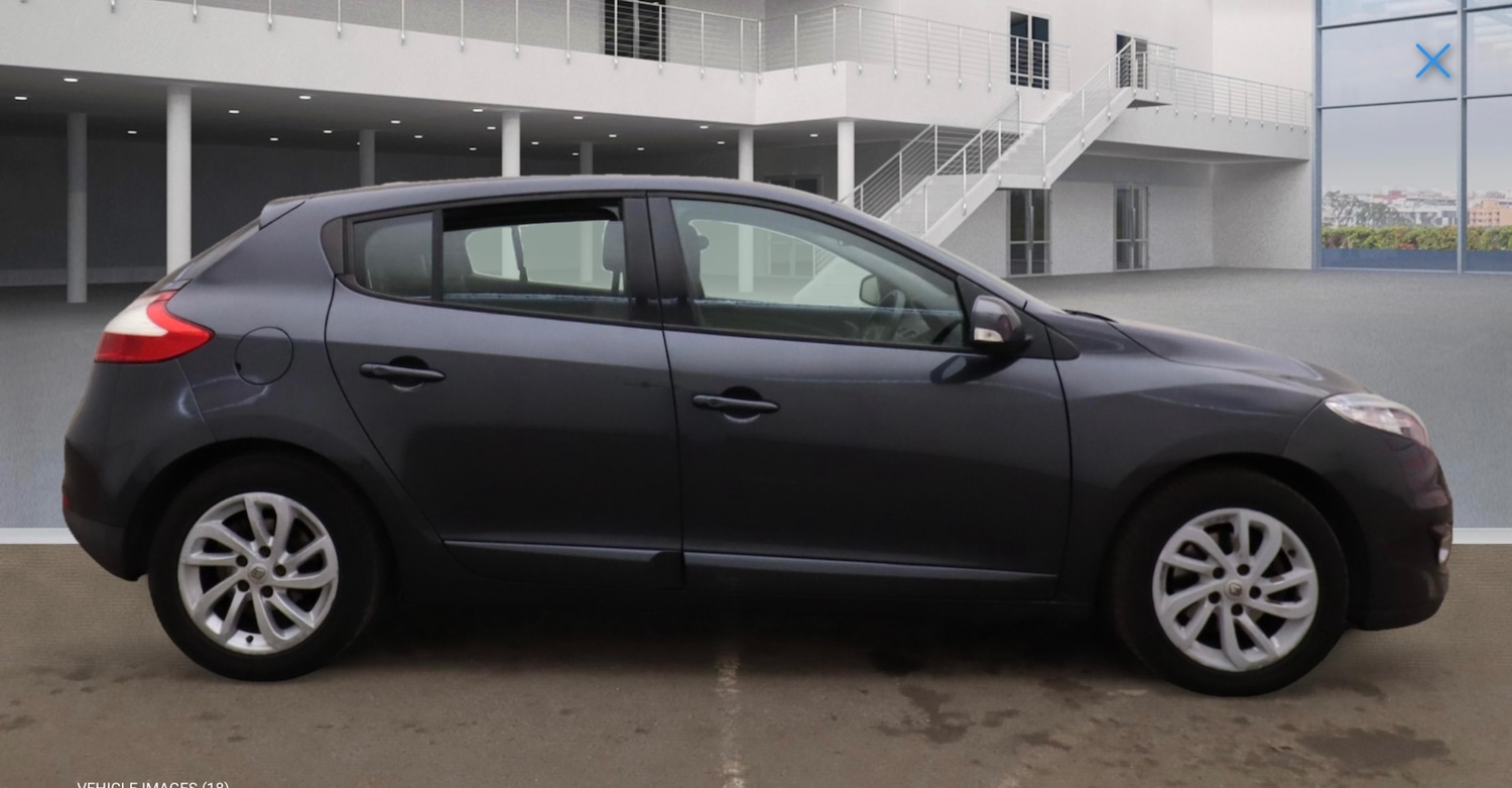 Used Renault Megane 2013 for sale - 76358409: Photo 5