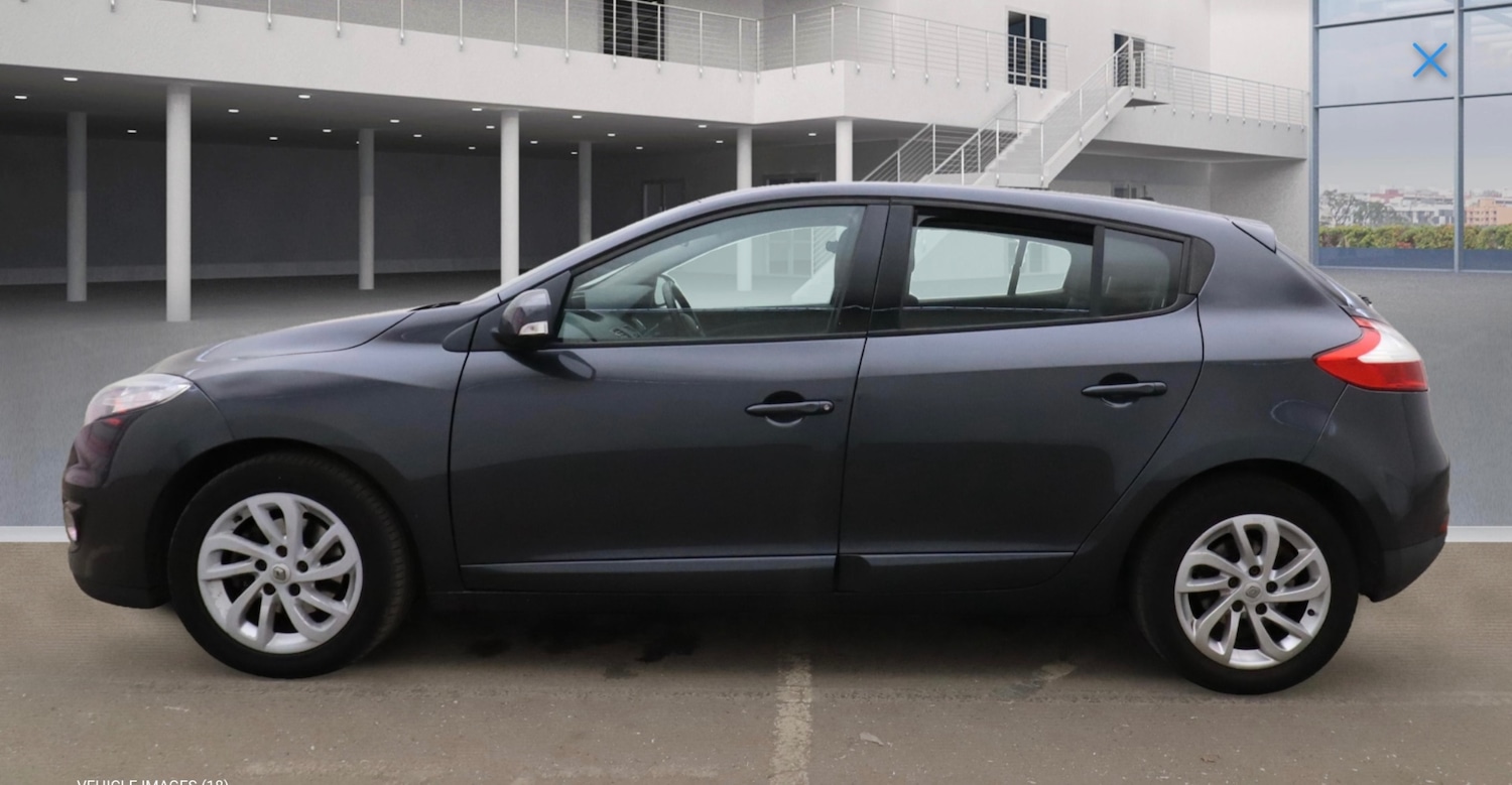 Used Renault Megane 2013 for sale - 76358409: Photo 6