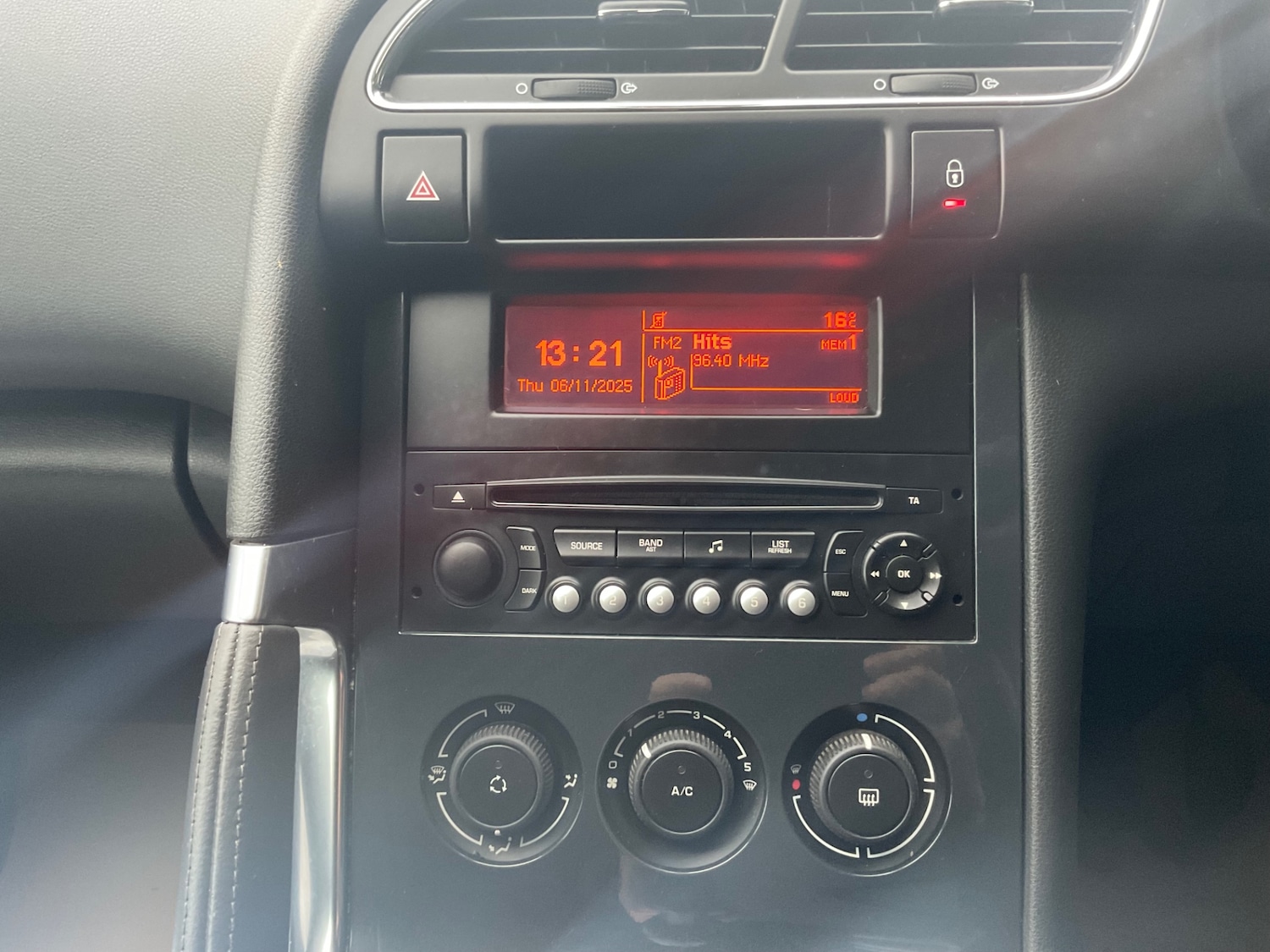 Used Peugeot 3008 2012 for sale - 77088278: Photo 7