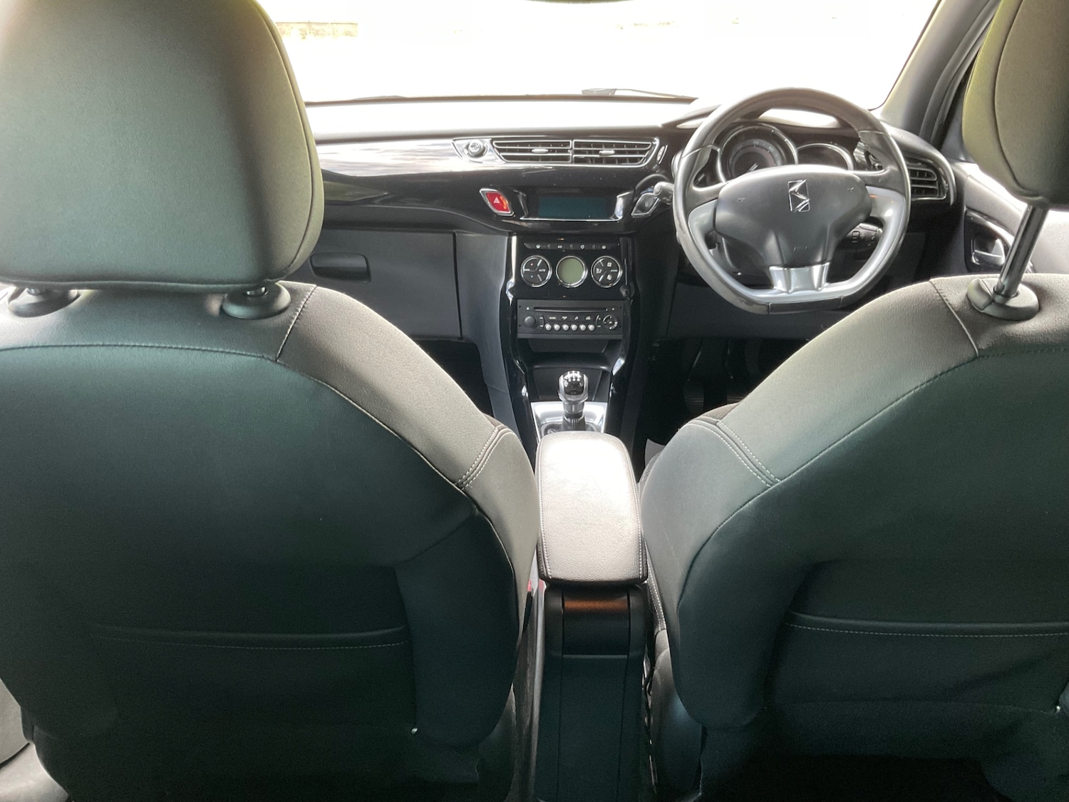 Used Citroen DS3 2015 for sale - 75427563: Photo 11