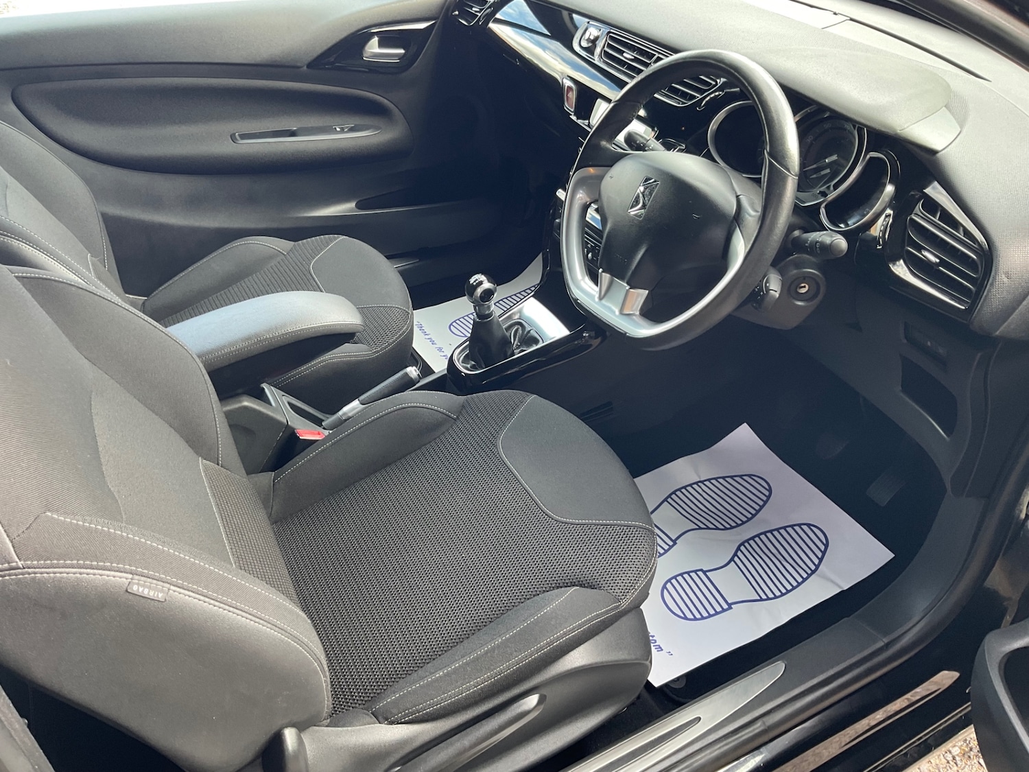 Used Citroen DS3 2015 for sale - 75427563: Photo 8