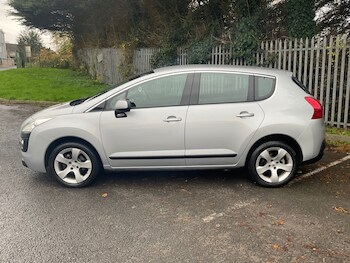 Used Peugeot 3008 2012 for sale - 76358396: Photo