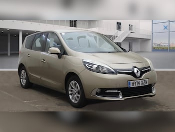 2014 (14) - 1.5 dCi Dynamique TomTom Energy 5dr [Start Stop]