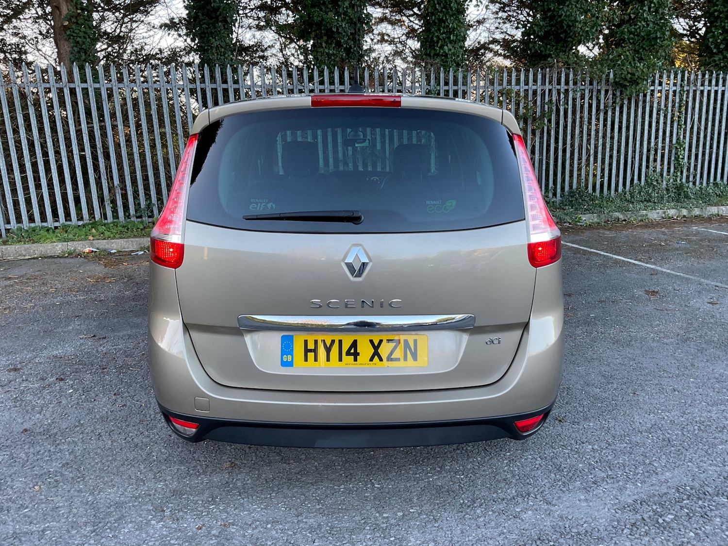 Used Renault Grand Scenic 2014 for sale - 76405489: Photo 4