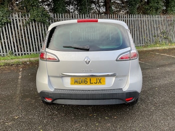 Used Renault Scenic 2016 for sale - 76667894: Photo