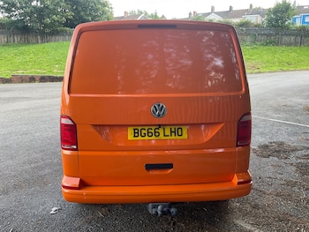 Used Volkswagen Transporter 2016 for sale - 75345782: Photo