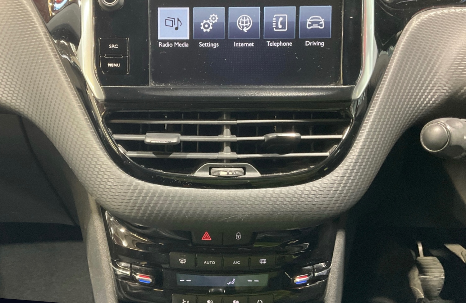 Used Peugeot 2008 2014 for sale - 78132484: Photo 8