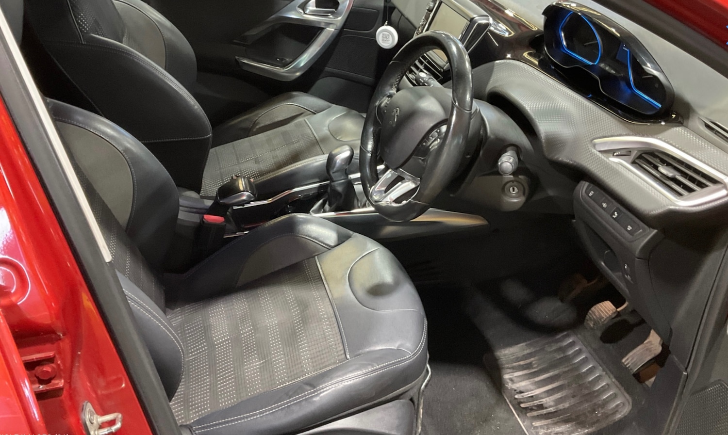 Used Peugeot 2008 2014 for sale - 78132484: Photo 9