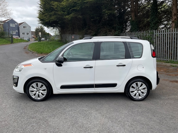Used Citroen C3 Picasso 2016 for sale - 74449525: Photo 3
