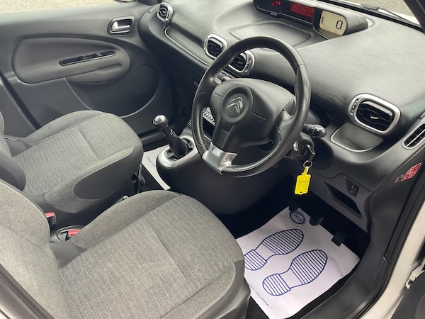Used Citroen C3 Picasso 2016 for sale - 74449525: Photo 9