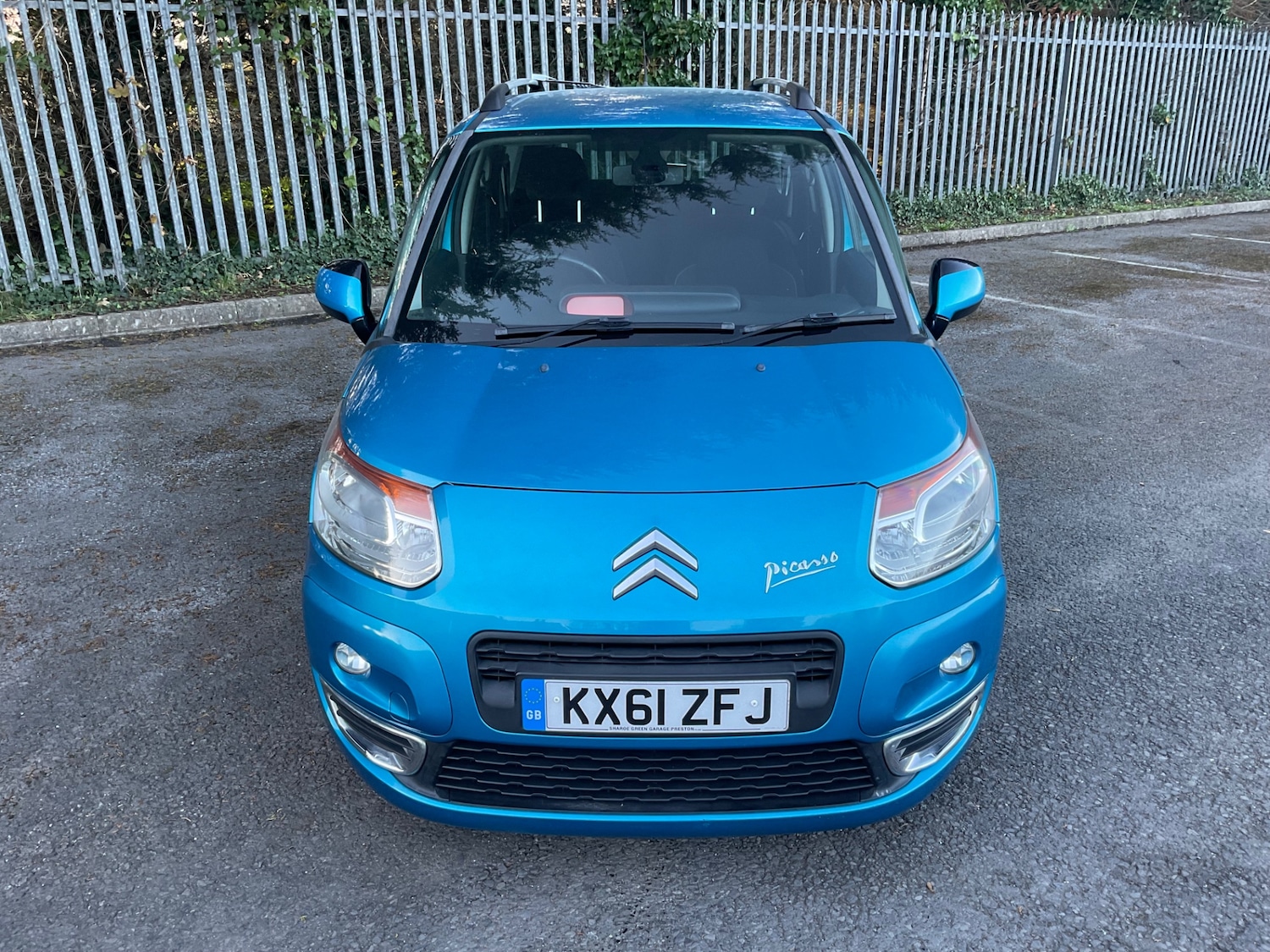 Used Citroen C3 Picasso 2011 for sale - 75979042: Photo 2