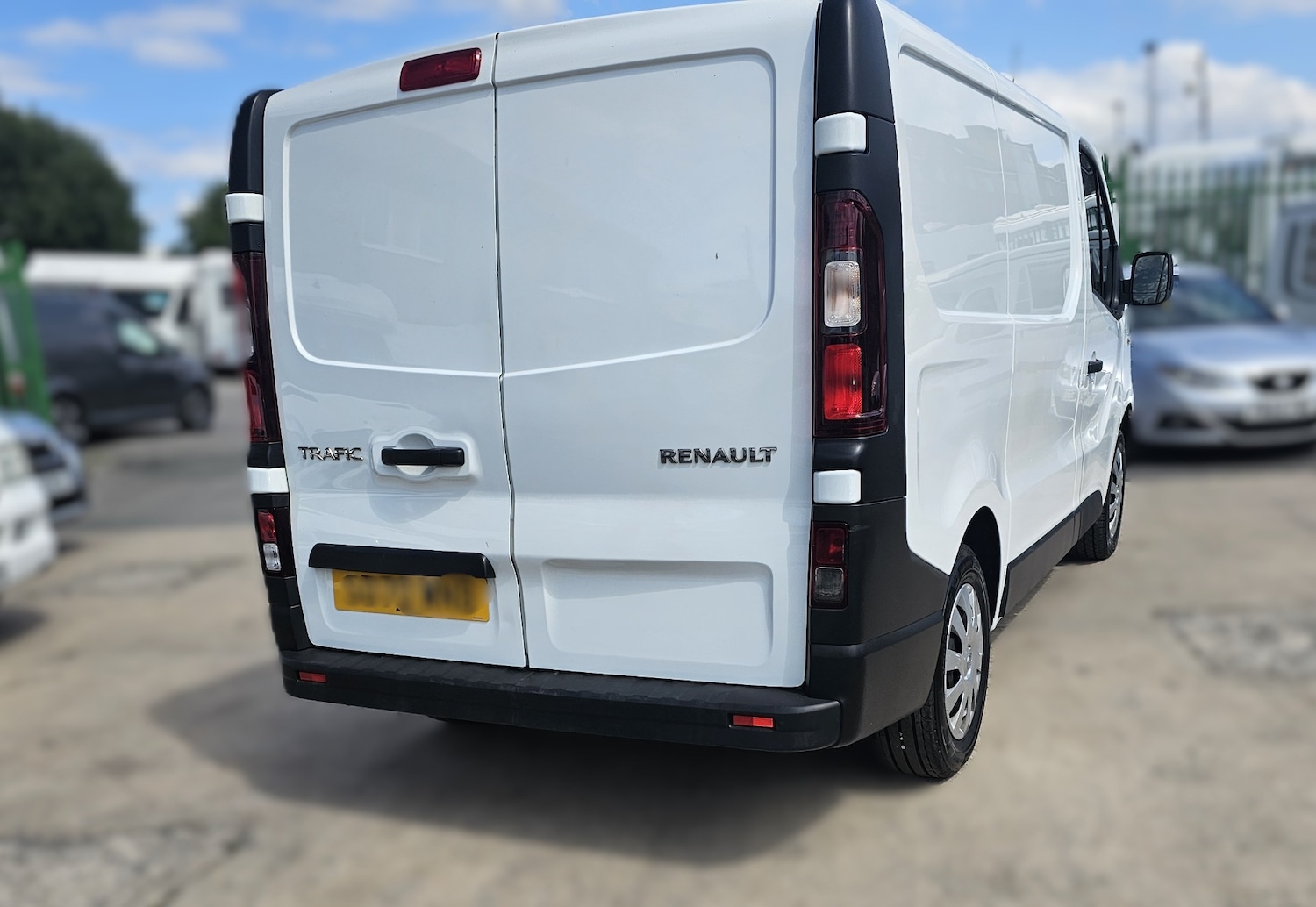Used Renault Trafic 2020 for sale - 76526075: Photo 2
