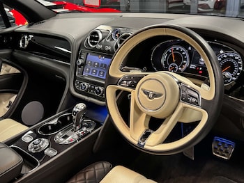 Used Bentley Bentayga 2019 for sale - 77314241: Photo