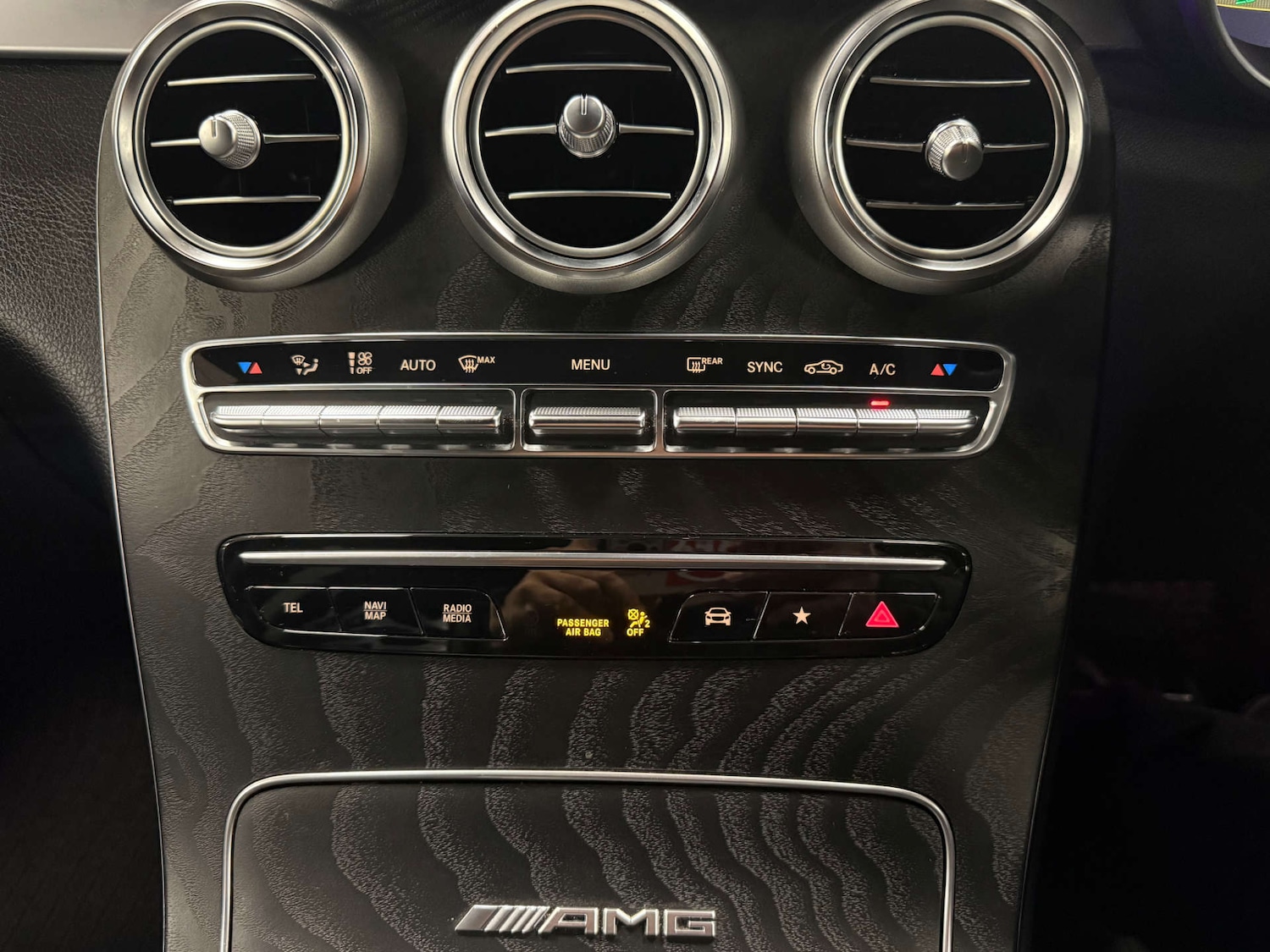 Used Mercedes-Benz GLC 2020 for sale - 77370965: Photo 32