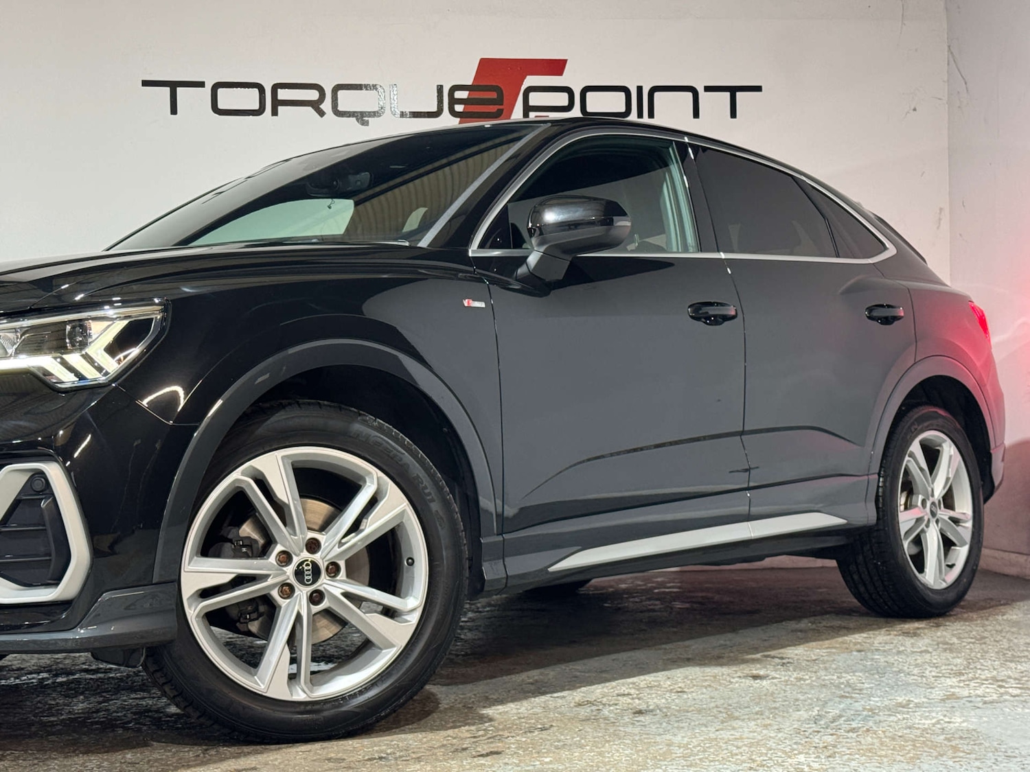 Used Audi Q3 2021 for sale - 76601640: Photo 10