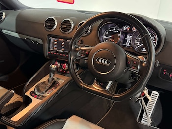 Used Audi TT 2011 for sale - 76542283: Photo