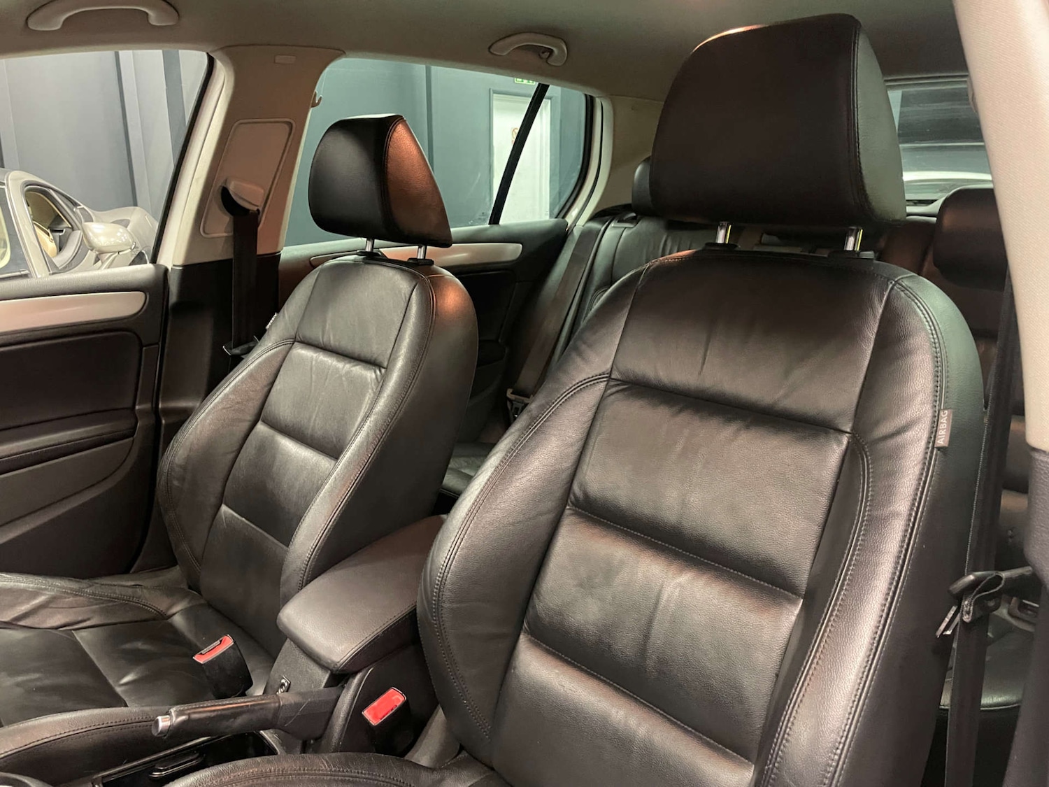 Used Volkswagen Golf 2012 for sale - 77632649: Photo 11