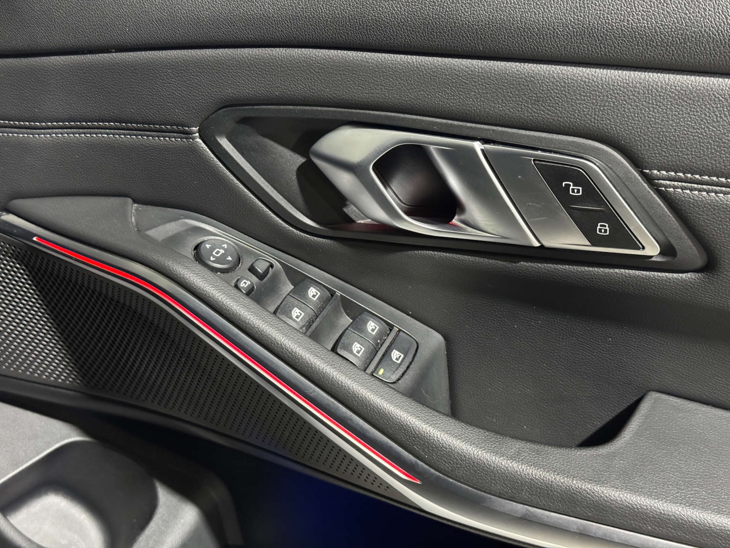 Used BMW 3 Series 2021 for sale - 76601542: Photo 31