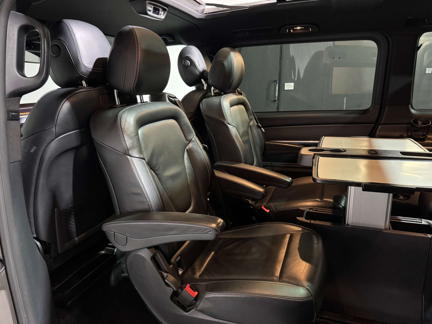 Used Mercedes-Benz V-Class 2018 for sale - 76038498: Photo 15