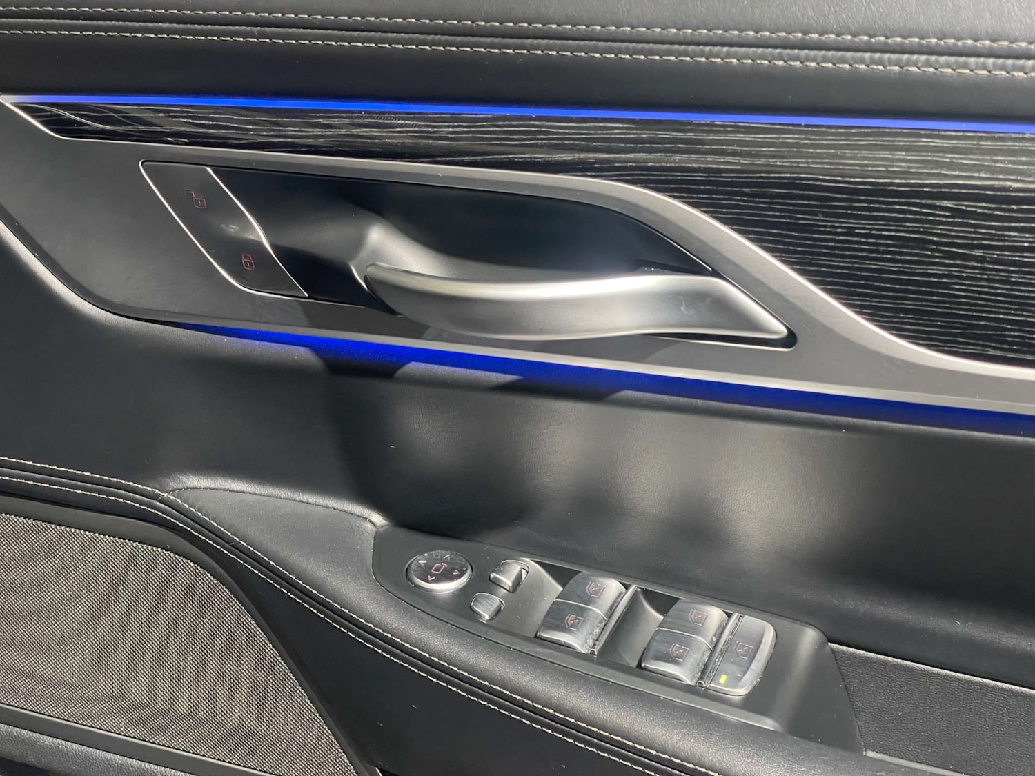 Used BMW 7 Series 2020 for sale - 76604232: Photo 30