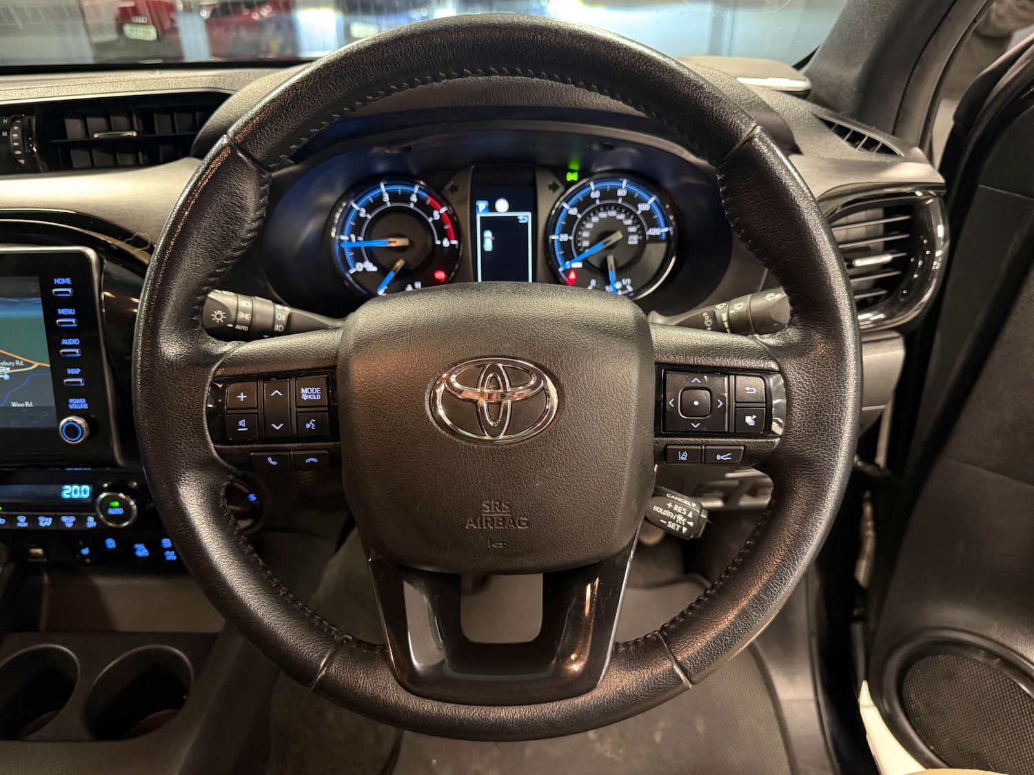 Used Toyota Hilux 2021 for sale - 77807477: Photo 11
