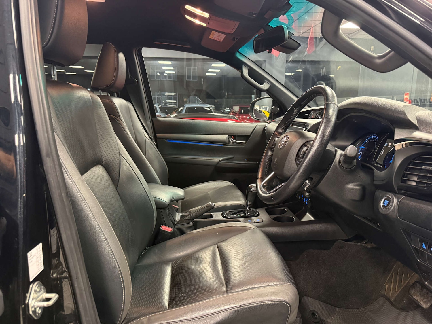 Used Toyota Hilux 2021 for sale - 77807477: Photo 12