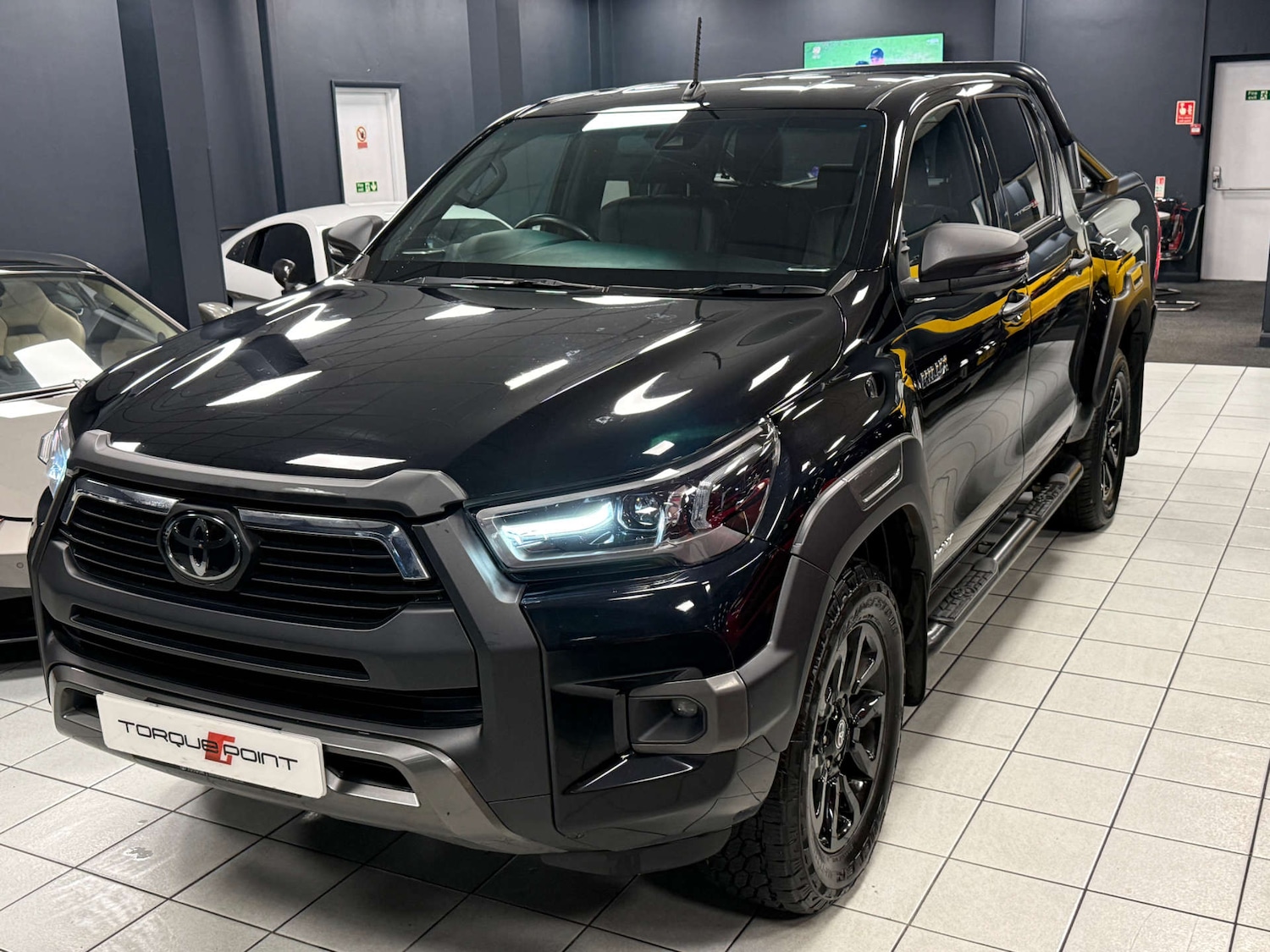 Used Toyota Hilux 2021 for sale - 77807477: Photo 26