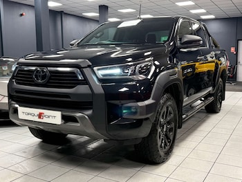 Used Toyota Hilux 2021 for sale - 77807477: Photo