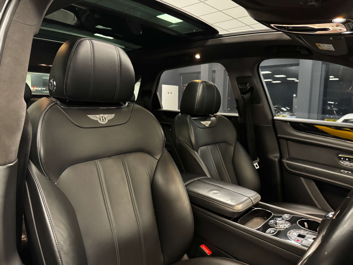 Used Bentley Bentayga 2017 for sale - 77201573: Photo 15