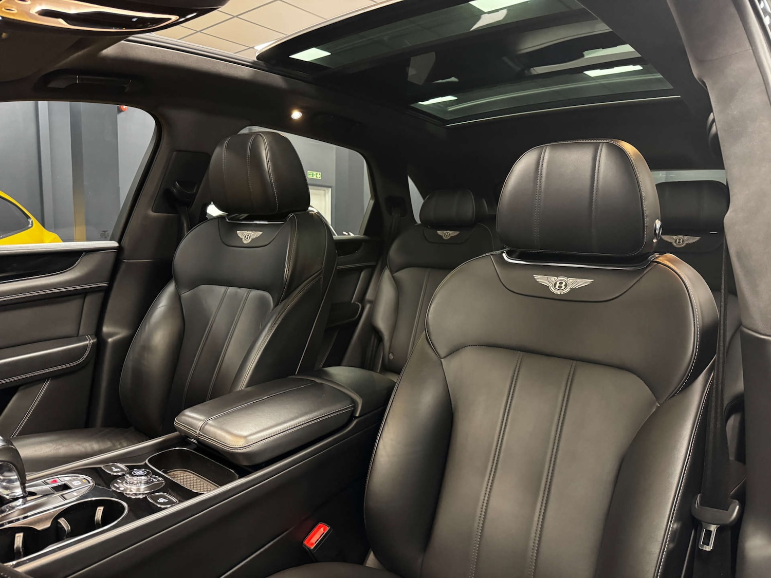 Used Bentley Bentayga 2017 for sale - 77201573: Photo 16