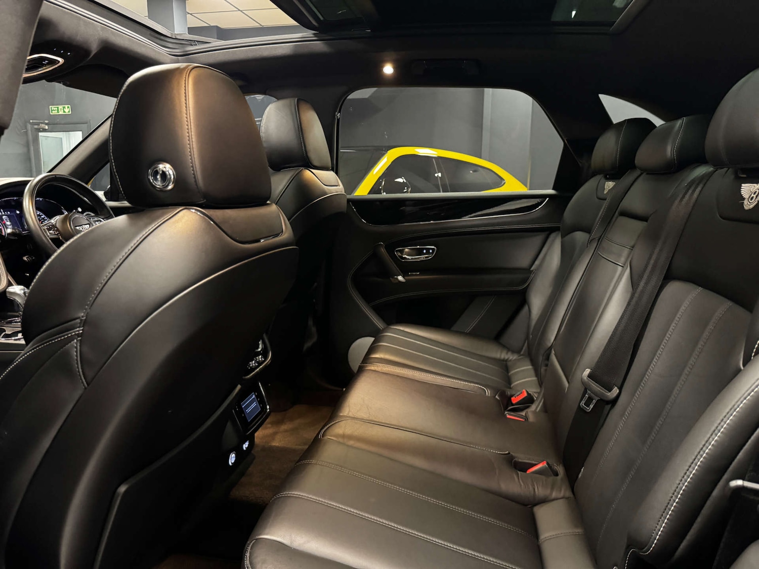 Used Bentley Bentayga 2017 for sale - 77201573: Photo 18