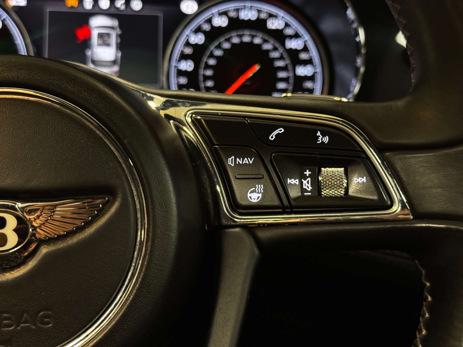 Used Bentley Bentayga 2017 for sale - 77201573: Photo 28