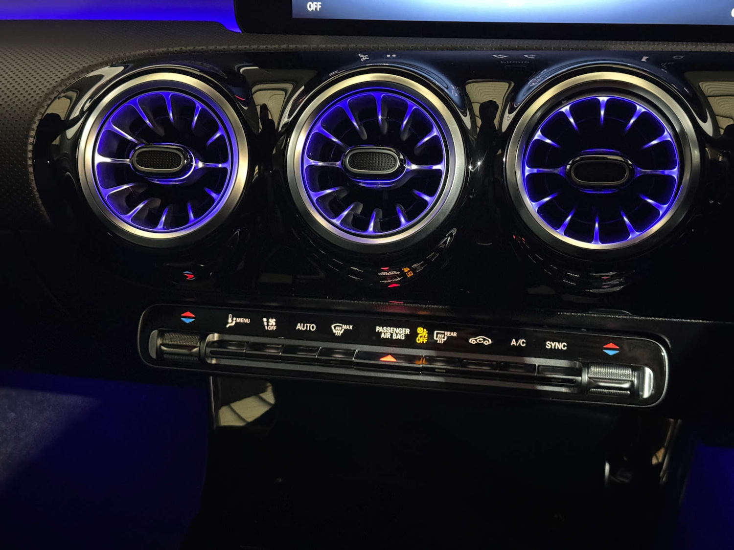 Used Mercedes-Benz CLA 2023 for sale - 76429325: Photo 32