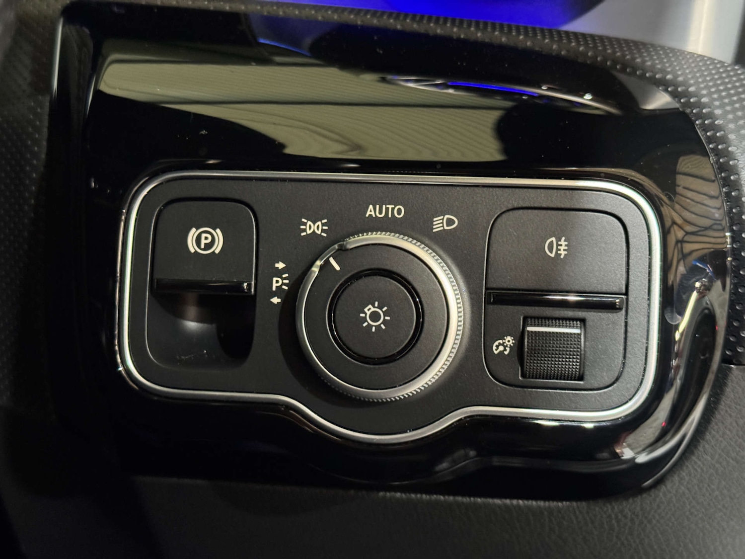 Used Mercedes-Benz CLA 2023 for sale - 76429325: Photo 34