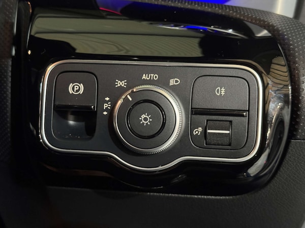 Used Mercedes-Benz CLA 2022 for sale - 76223020: Photo 28