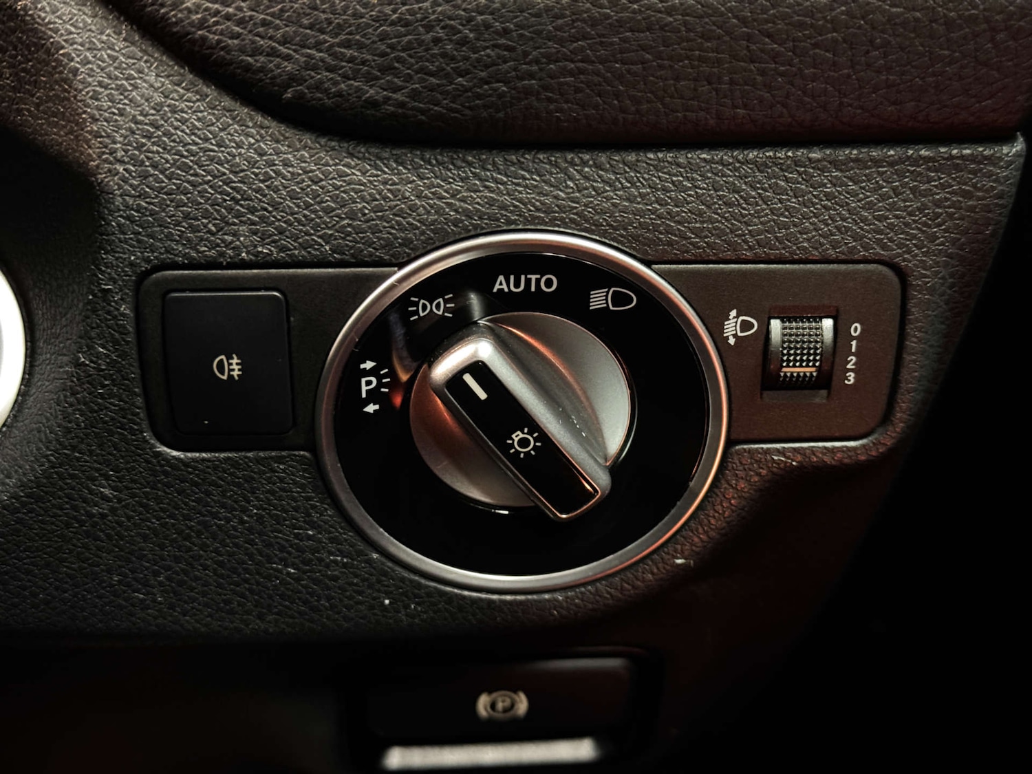 Used Mercedes-Benz GLA 2017 for sale - 77200728: Photo 23