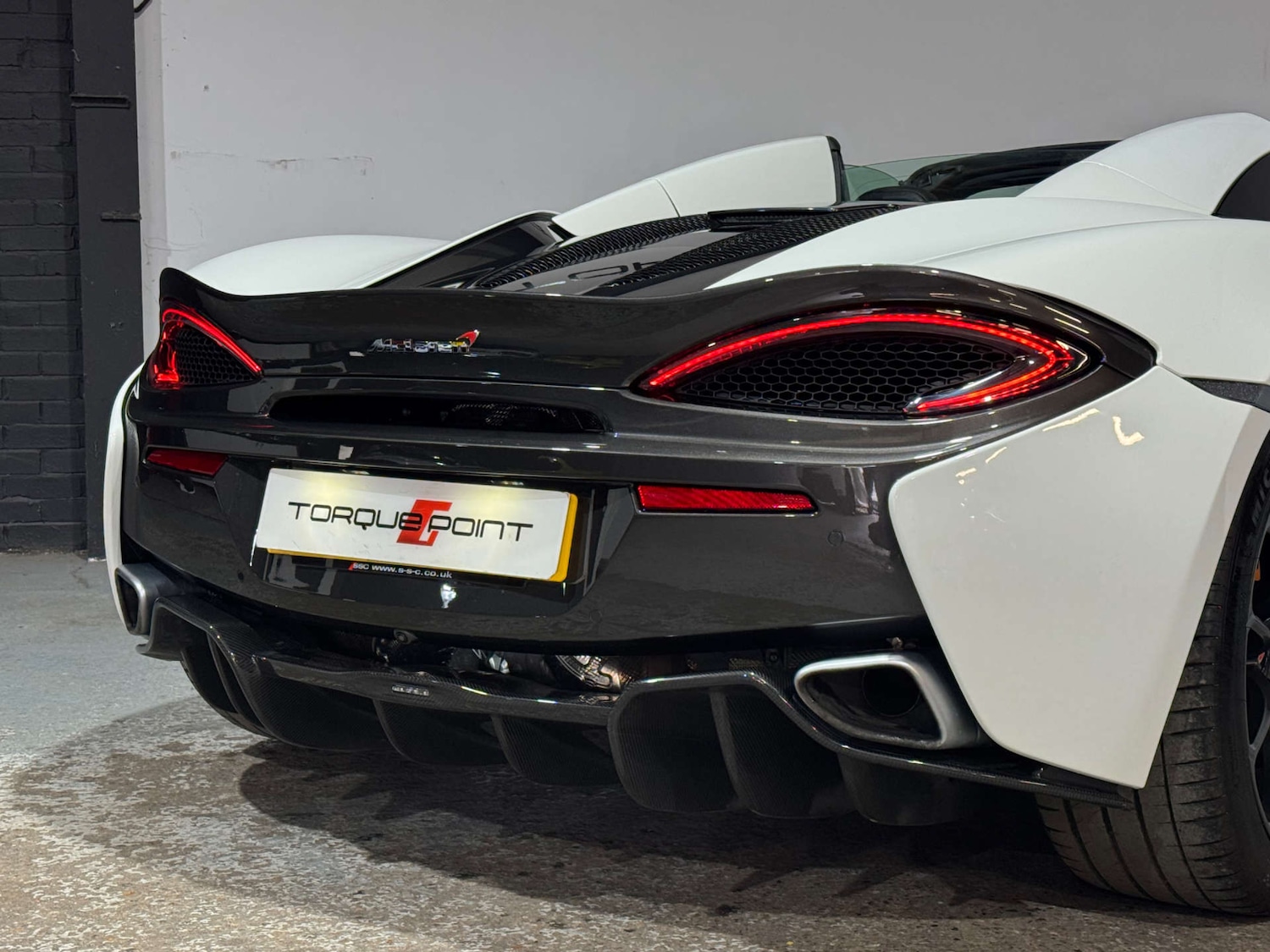 Used McLaren 570S 2017 for sale - 76601533: Photo 11