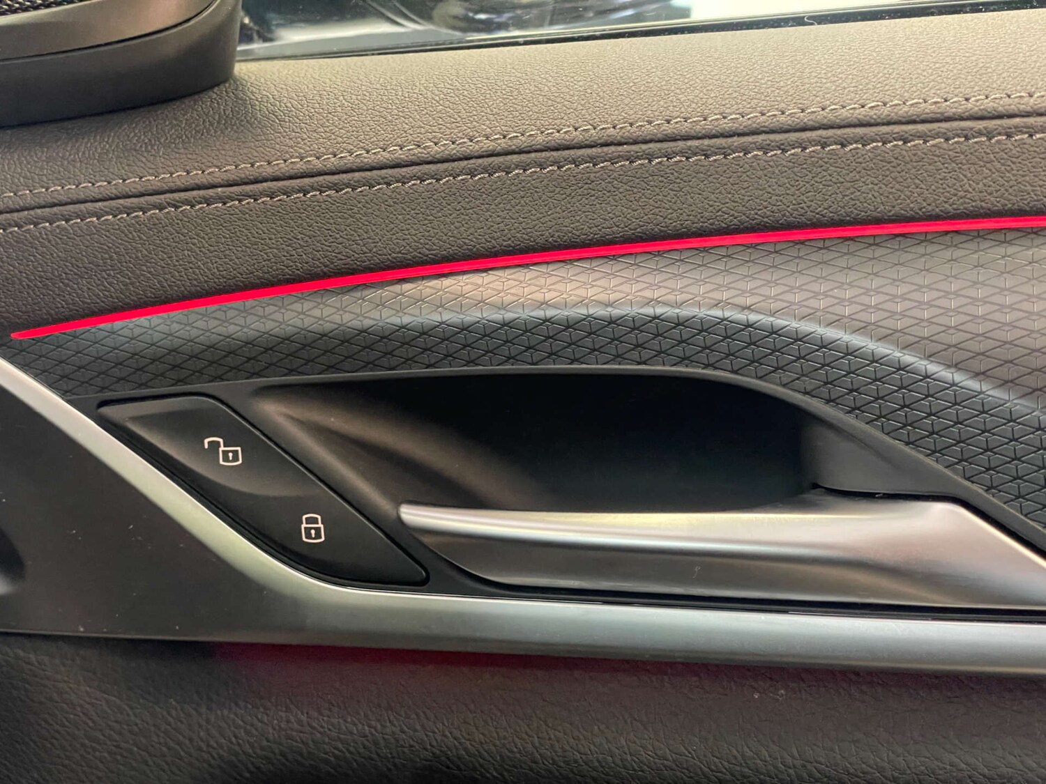 Used BMW 5 Series 2023 for sale - 78213111: Photo 27