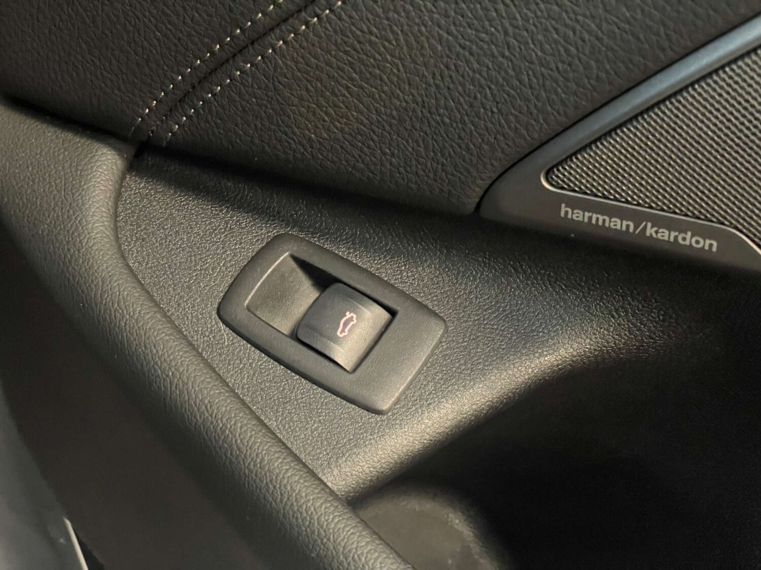 Used BMW 5 Series 2023 for sale - 78213111: Photo 30