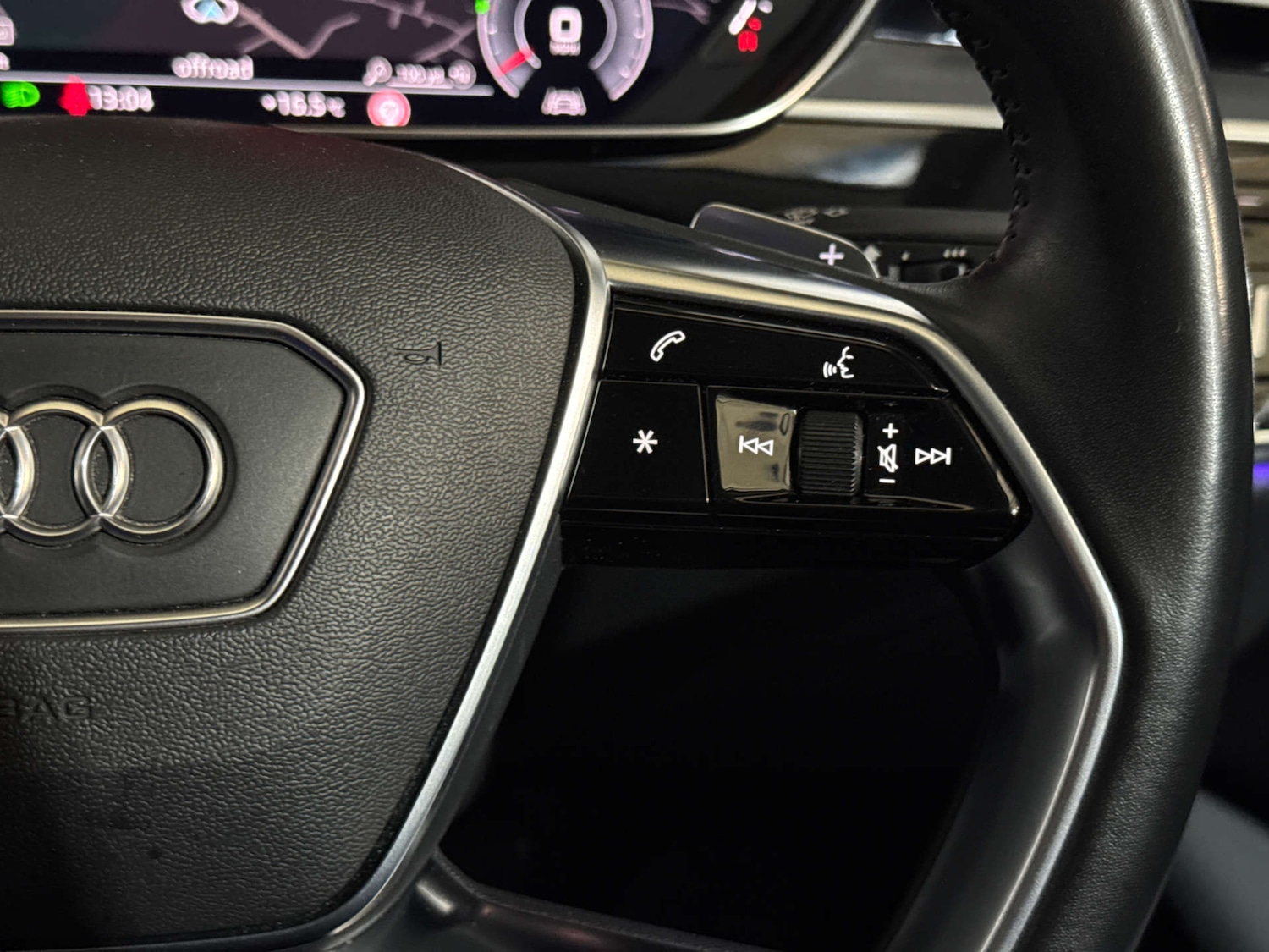 Used Audi A8 2019 for sale - 76601801: Photo 28