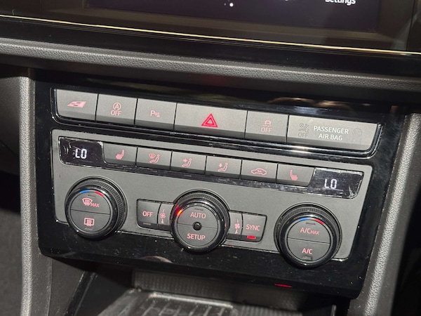 Used SEAT Leon 2020 for sale - 76143235: Photo 26