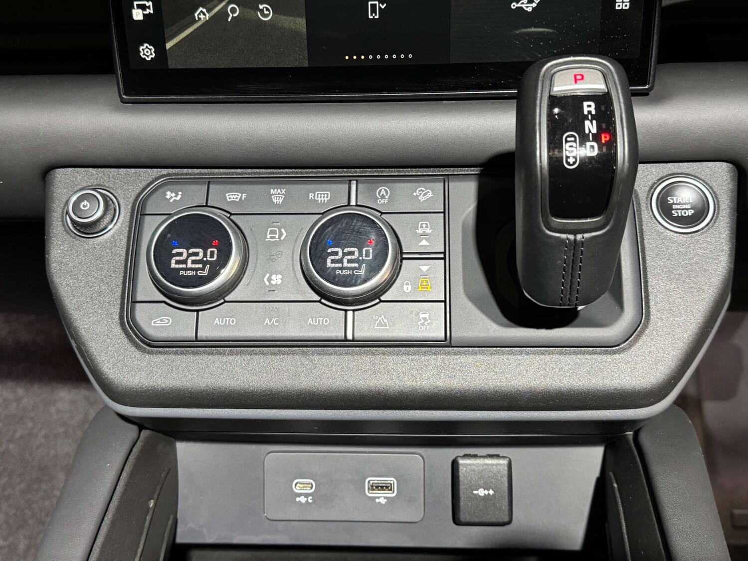 Used Land Rover Defender 2022 for sale - 76093852: Photo 22