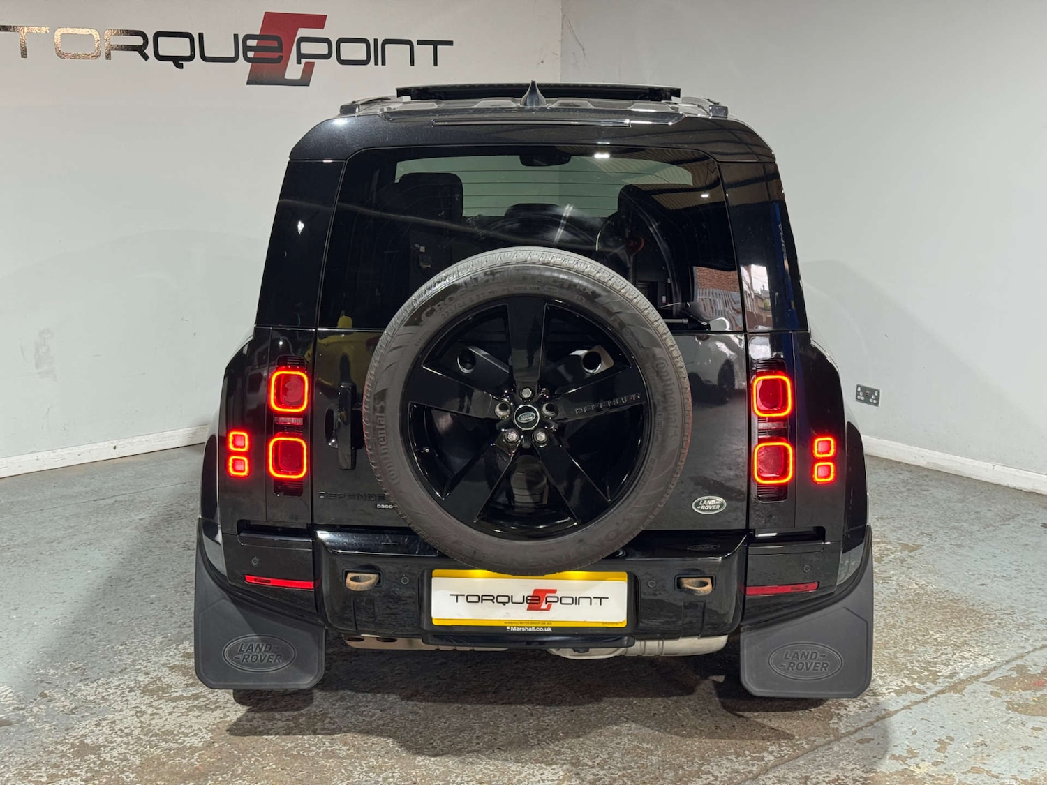 Used Land Rover Defender 2022 for sale - 76093852: Photo 34