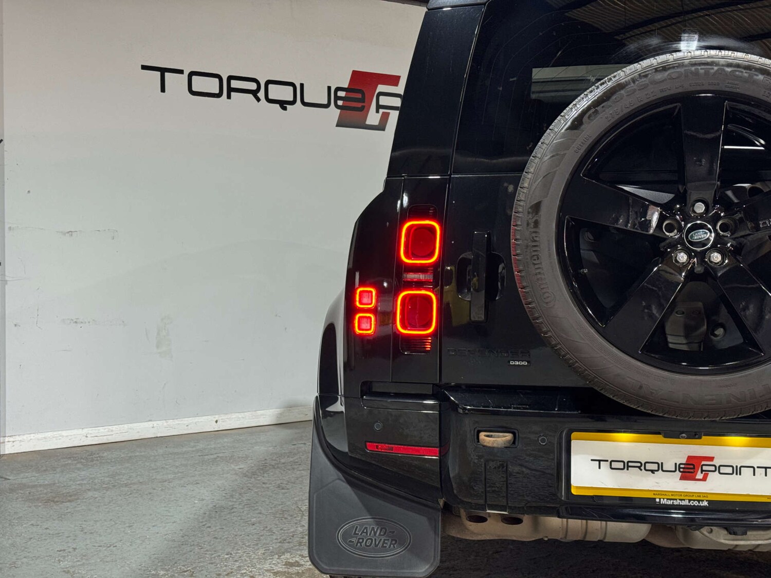 Used Land Rover Defender 2022 for sale - 76093852: Photo 36